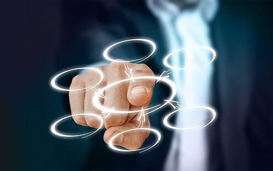 1535960431149039662.jpg businessman-3105871__340.jpg